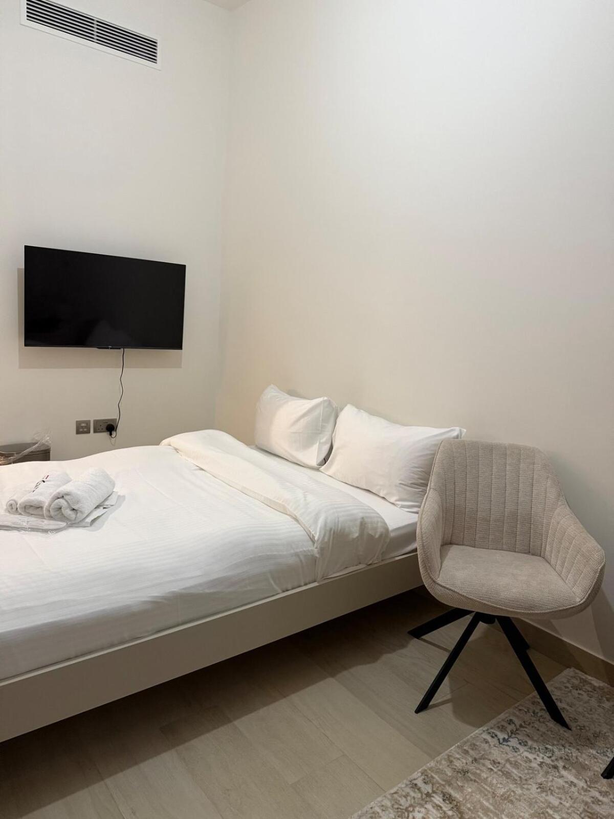 Apartment Egate - - 10th Floor - Balcony With A View - 01-1014